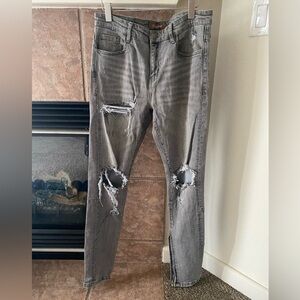 Men’s distressed gray jeans